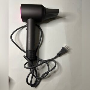 100% Authentic Dyson Supersonic Hair Dryer HD01 Gray Fuchsia Affordable USED